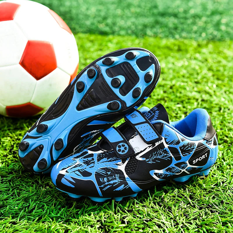 All Ground. Round Rubber/Plastic Studs. No Laces. Professional Anti-Skid Boots - Breathable & Lightweight. Boys/Girls